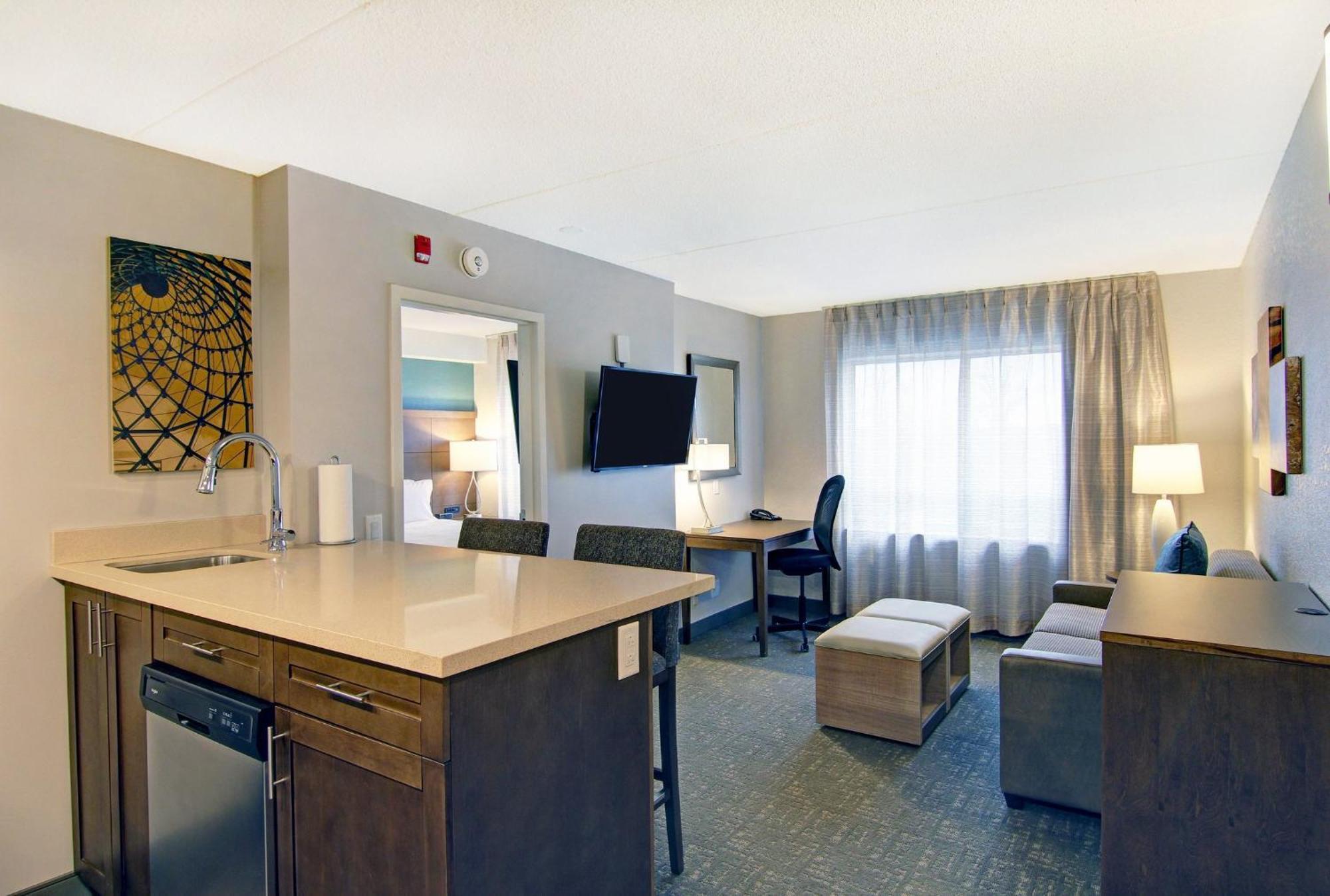 Staybridge Toronto - South By Ihg Hotel